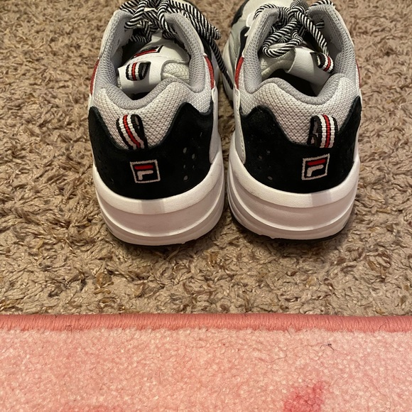 Fila Ray Tracer - Picture 2 of 4